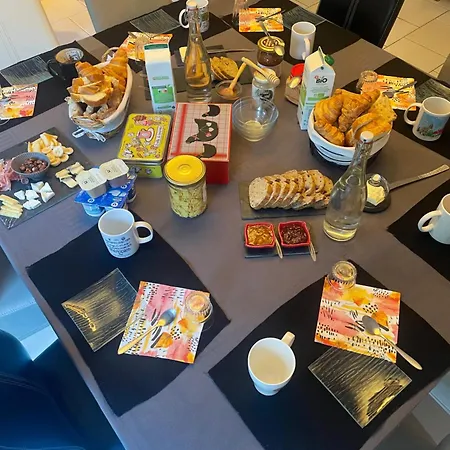 Bed & Breakfast Dans Maison Avec Piscine Toboggan Aquatique Et Saint-Mars-la-Briere