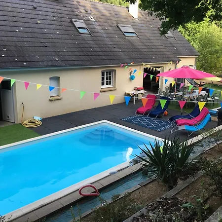 Dans Maison Avec Piscine *
